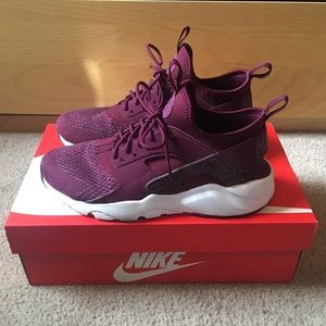 🔵 Air Huarache Run Ultra SE